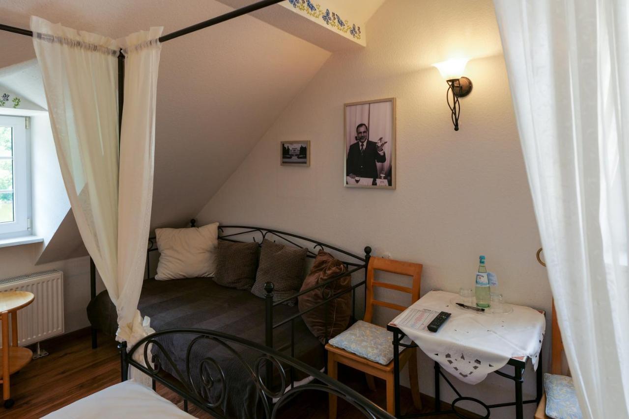 Hotel Alte Buergermeisterei Ediger-Eller Exteriér fotografie